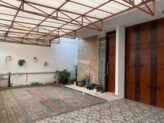 Rumah Bagus di Jl. Lebak Bulus Jakarta Selatan