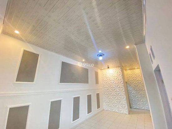 Rumah baru Desain mewah plamongan indah semarang