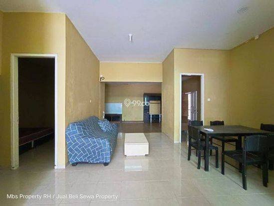 RUMAH HOOK DI BEVERLY PARK BATAM CENTER, LUAS TANAH BESAR