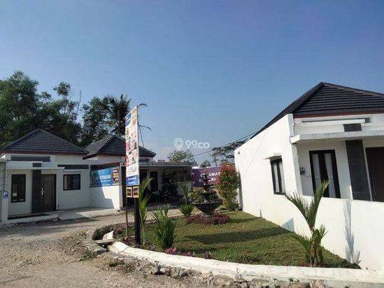 Rumah Cantik Harga Murah Dekat Hotel Santika Wonosari