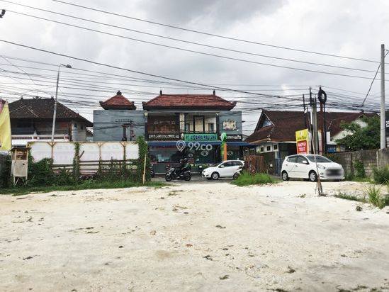 TANAH SANGAT SRATEGIS DI PINGGIR JALAN KEROBOKAN
