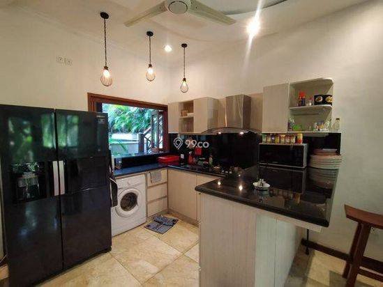 Dijual Villa 2 Lt Dg Swimming Pool Akses Bagus di Jimbaran