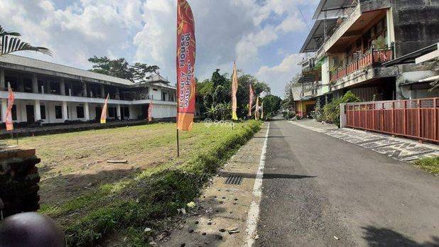 Tanah SHM Timur Mall Sch Cocok Untuk Usaha