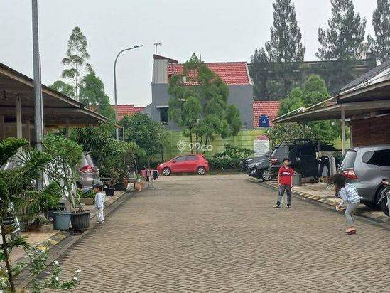 Rumah Dalam Cluster di Grand Galaxy Park