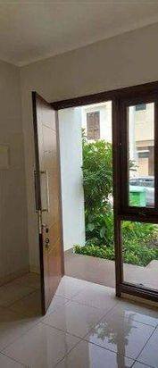Rumah siap huni di Cluster burgundy 
Summarecon Bekasi 