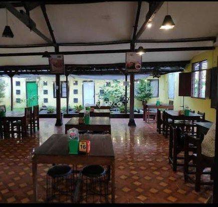 Ruang Usaha Ex Resto di Ambarketawang, Gamping