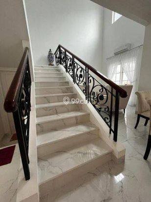 Rumah Cantik di Kota Wisata, Siap Huni