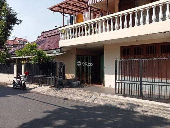 Rumah Kokoh Tanah Luas Setrategis Utan Kayu