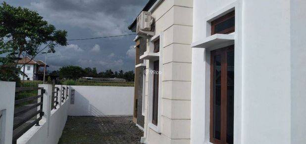 Rumah Baru Siap Huni 700 Jutaan View Sawah Dan Gunung Merapi 