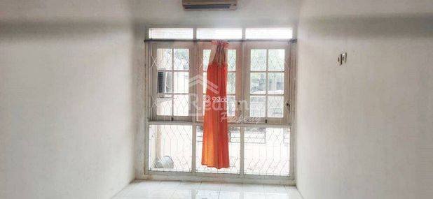 Rumah di Puri Anjasmoro , Semarang Lz Tt 4207