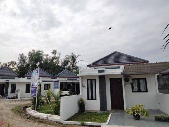 Rumah Cantik Harga Murah Dekat Hotel Santika Wonosari