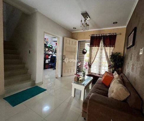 Rumah Bagus di Kota Wisata