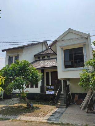 Kost 12 Pintu Arga Merbabu Cilegon 2 Lantai Terjun Bebas dari 2,5M