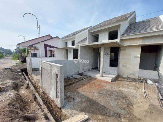 Rumah Baru Tengah Kota Jombang