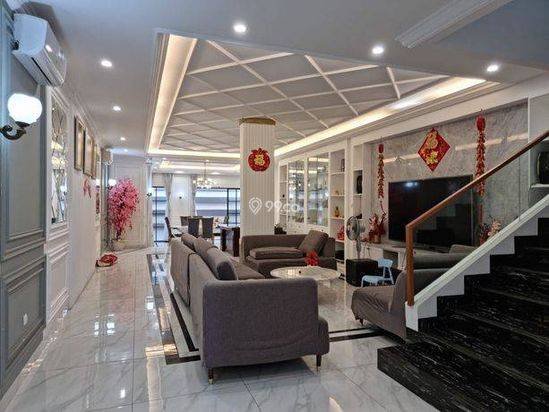 Rumah Mewah Pantai Indah Kapuk Medit Boulevard 270m2