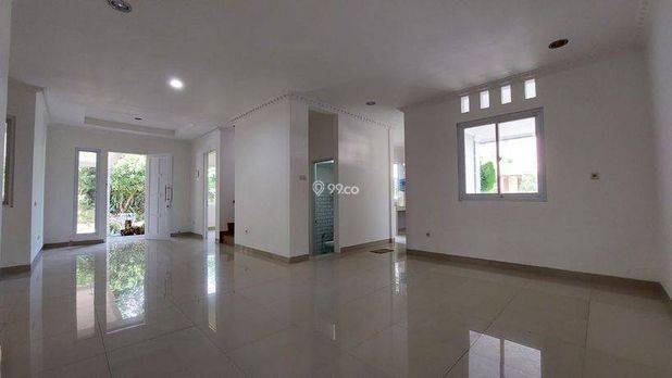 Rumah Cantik Sekali di Legenda Wisata