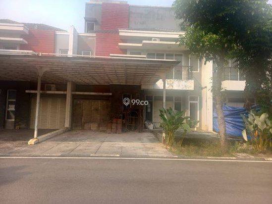 Rumah di jual di green lake city Tangerang 