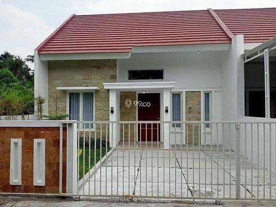 7 Menit Ke Rsud Sleman, Rumah Cantik Ini Hanya 300 Jutaan 