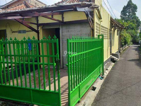 Rumah Di Tengah Kota Dekat Kebun Raya