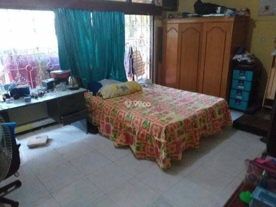 Rumah Di Tengah Kota Dekat Kebun Raya