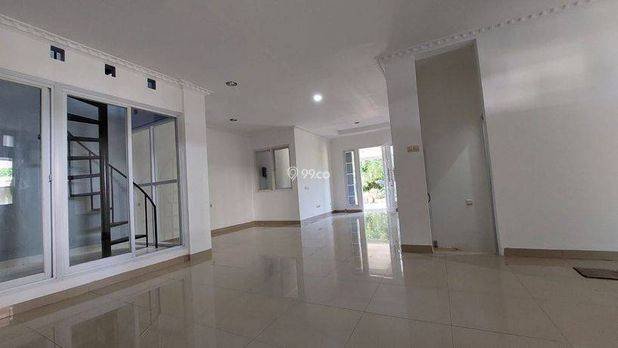 Rumah Cantik Sekali di Legenda Wisata
