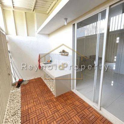 Rumah Baru Semi Furnished di Waru, Sidoarjo