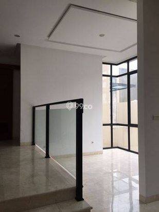 kan Rumah Minimalis di Viridia Townhouse Cilandak Jakarta Selatan