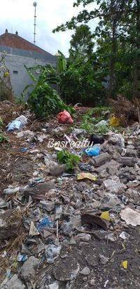 Tanah 18are hrg 1M/are nego di jalan utama brawa