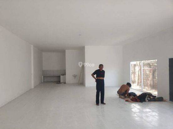 Ay Gudang Besar Kawasan Perdagangan Dan Jasa Dekat Denpasar Barat