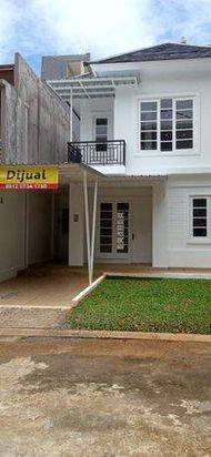 Rumah Cantik Baru Renovasi di Kota Wisata