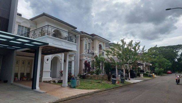 Rumah 2 lantai termurah di BSD city Serpong 