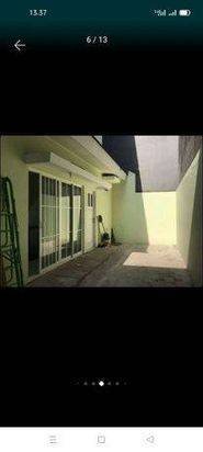 Dijual Rumah bagus diGrand wisata.