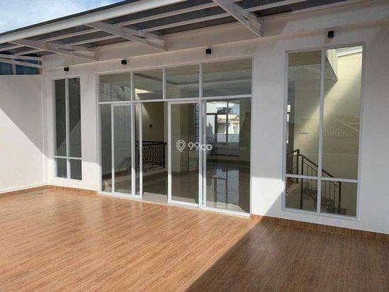 Rumah Baru Pantai Indah Kapuk (200M2) Full Renov 