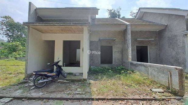 7 Menit Ke Rsud Sleman, Rumah Cantik Ini Hanya 300 Jutaan 