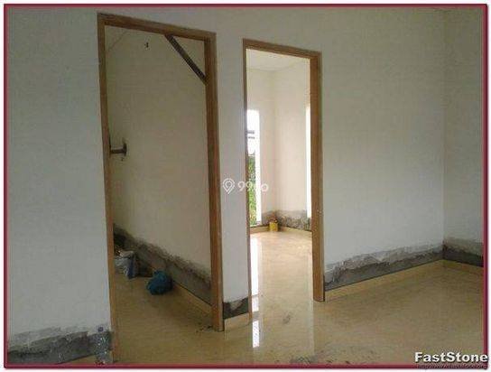 Rumah Sleman Plus Kolam Renang Utara Bandara Adisucipto