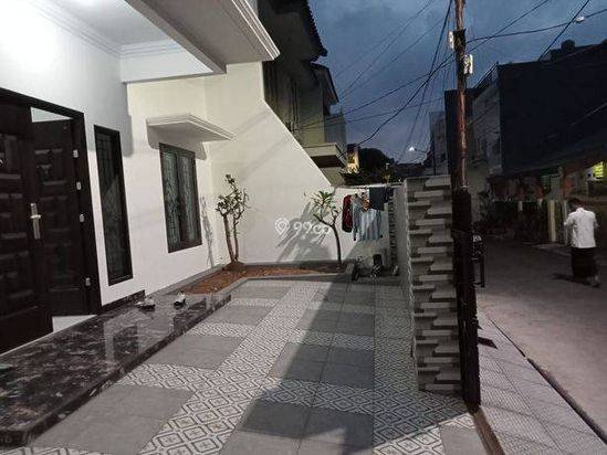 Rumah Minimalis Baru Siap Huni SHM Rawamangun