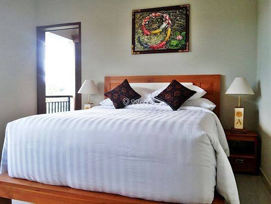 VILLA ASRI DAN LINGKUNGAN SANGAT PRIVATE DI CANGGU