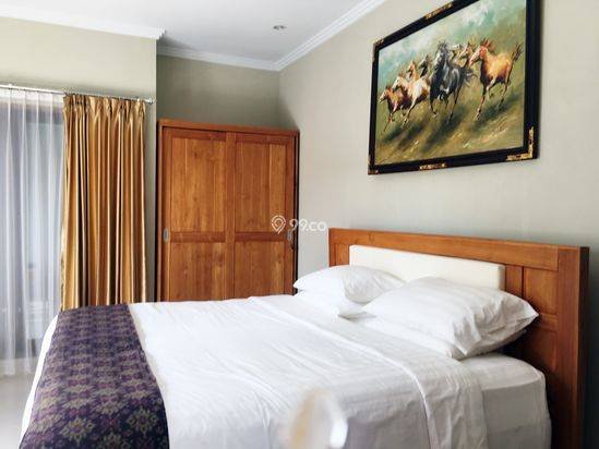 VILLA ASRI DAN LINGKUNGAN SANGAT PRIVATE DI CANGGU