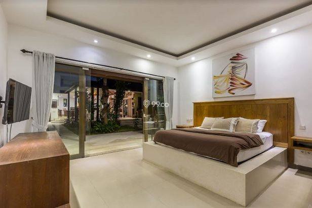 Villa menawan dengan 4 kamar tidur dengan sewa panjang di Kero