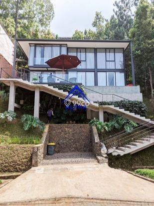 Dijual Rumah Villa Di Dago Bandung