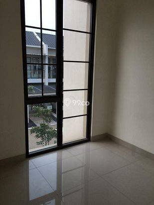 RUMAH DI GREEN VILLAGE TANGERANG