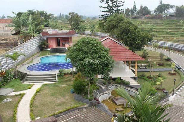 Villa Cisarua Puncak Area Taman Safari Bogor