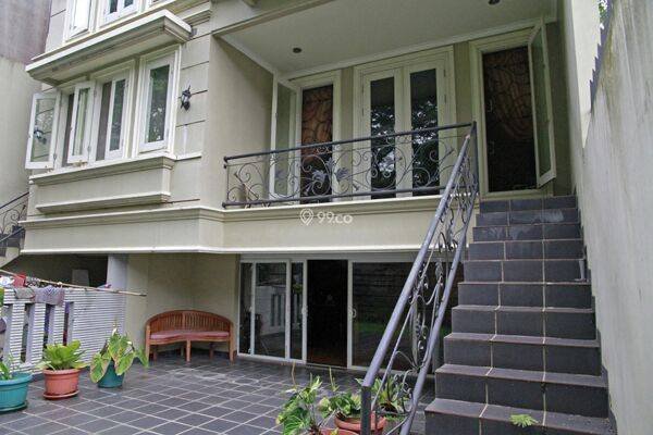 Rumah 5 KT 3 KM View Gunung di BSD Victoria Park Lane, Tangerang