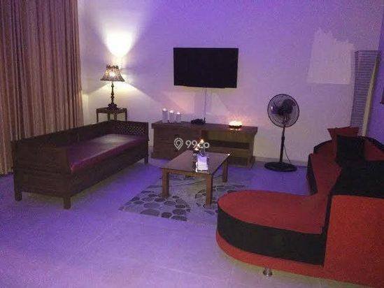 Hotel + Restoran + 3 Swim Pool Sewon, OMSET 2M-an Parangtritis
