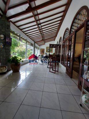 Turun harga murah rumah tua Jl. Hang Jebat