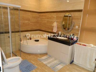 Rumah Modern Cilandak Sebrang Citos, SHM, 3 Lantai, 4.2M