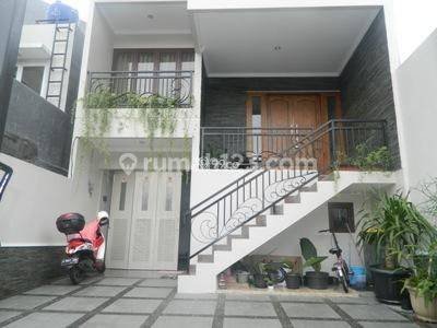 Rumah Modern Cilandak Sebrang Citos, SHM, 3 Lantai, 4.2M