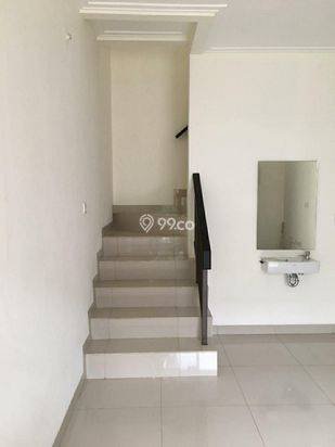 RUMAH DI GREEN VILLAGE TANGERANG