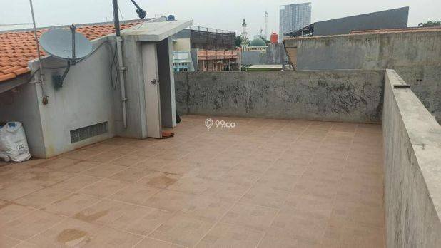 Rumah Di Jalan Utama Cengkareng Jakarta Barat