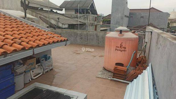 Rumah Di Jalan Utama Cengkareng Jakarta Barat